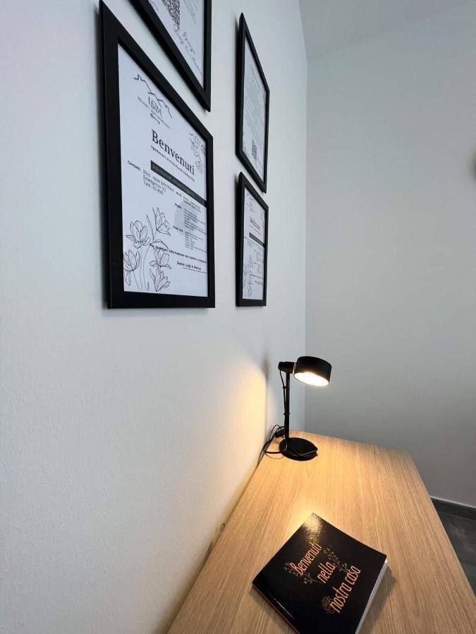 Apartment L&M, Rhomilanofiera Bollate Exteriör bild